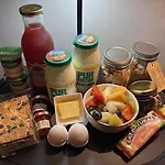 La Petite 3*