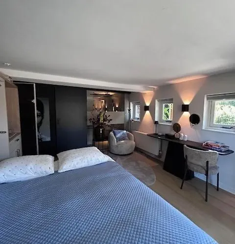 La Petite Bed and breakfast